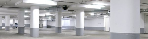 Ułożone płyty przykrywamy szczelną, wodoodporną i ciągłą warstwą paroizolacyjną