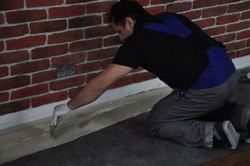 Nie da się ukryć, że jest to ciężka praca fizyczna w bardzo różnych, często niekorzystnych warunkach