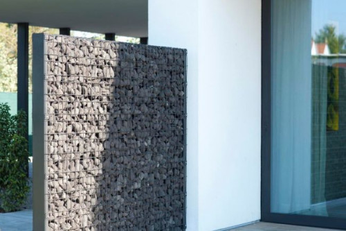 Specjalnie zaprojektowane słupy są elementem praktycznie każdego systemu ogrodzeniowego Betafence