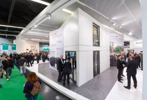 Pod nazwą Schüco LivIng kryje się technologia, która oferuje producentom maksymalną prostotę obróbki przy dużej swobodzie wykonywania dowolnego typu okien