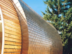 To dachówki bitumiczne powlekane folią miedzianą