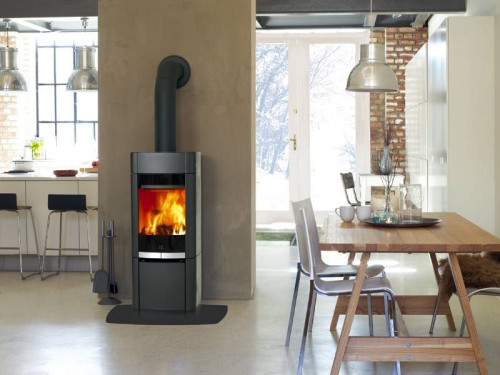 Zanim nowy kominek będzie można być używać, instalacja wymaga zatwierdzenia