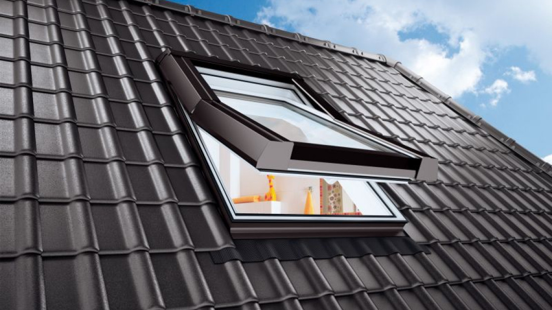 Dobroplast: Optymalny wybór okna dachowego – na co zwrócić uwagę?