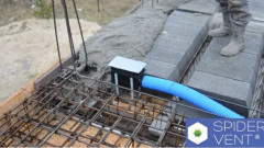 SPIDERvent (Teriva)- wylewanie betonu w pobliżu pojedynczego nawiewu podłogowego