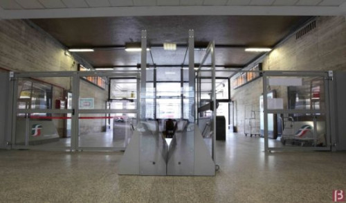 Firma Betafence została poproszona przez władze dworca o pomoc w modernizacji systemu bram prowadzących na perony