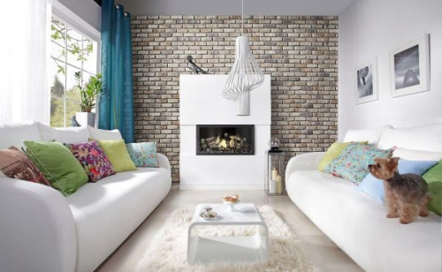 Mocna struktura i często żywe kolory od razu przyciągają nasz wzrok