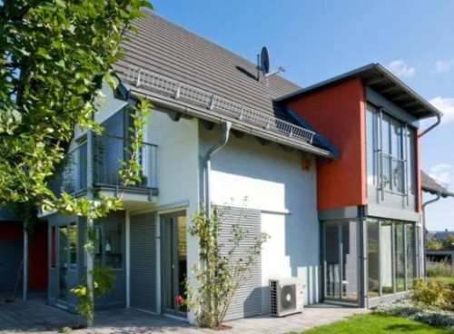 Jednymi z podstawowych kosztów utrzymania budynku są wydatki na ogrzewanie, chłodzenie oraz przygotowywanie ciepłej wody użytkowej