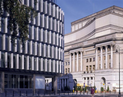 Zielone certyfikaty, przyznawane obiektom budowlanym na podstawie wielokryterialnej oceny w systemach BREEAM, LEED, DGNB czy HQE