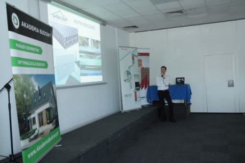 Spotkania coraz chętniej odwiedzane są także przez przedstawicieli branży budowlanej