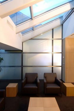 Nowoczesne szkło Saint-Gobain dedykowane centrom opieki zdrowotnej spełnia specjalne zadania