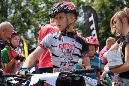 Fabryka Styropianu ARBET wspiera sportowców niezawodowych, uprawiających sport z pasją i dla pasji