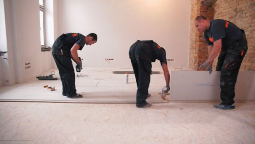 Zdjęcia z budowy są bardzo inspirujące, przedstawione prosto i na temat, tak, aby przyciągnąć szeroką widownię