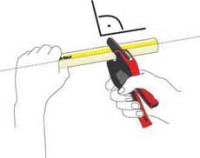 Cięcie rur najlepiej jest wykonać specjalnymi nożycami lub w przypadku większych średnic, przecinakami rolkowymi