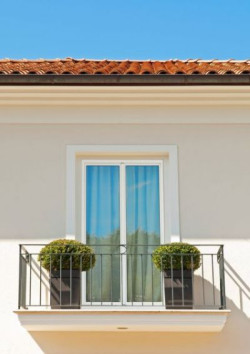 System profili Effector Optima Effect służy do wykonania okien drewniano - aluminiowych