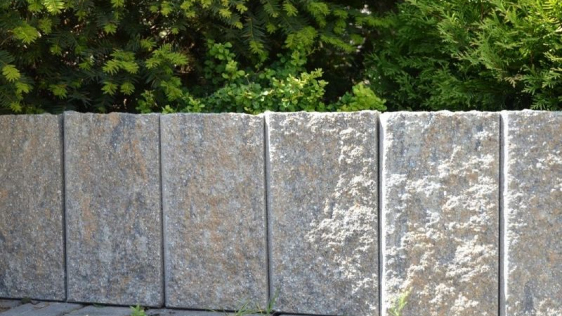 Uporządkuj przestrzeń w ogrodzie - Wakacyjna promocja firmy Joniec na palisady Stone