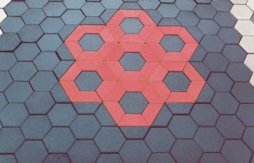 Jest futurystyczną wersją tradycyjnej Trylinki