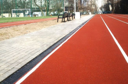 Odwodnienia liniowe AS to idealne rozwiązanie stosowane na obiektach sportowych i rekreacyjnych