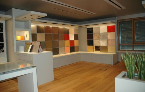 Wszystko odbywało się w bardzo miłych okolicznościach bo w głównej siedzibie Firmy w przepięknej, położonej nad samym Adriatykiem