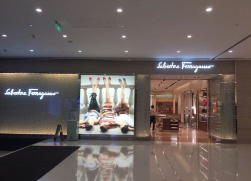 Bosch połączył doskonałą jakość brzmienia i bezpieczeństwo w jednym systemie w butikach domów mody Chloé i Salvatore Ferragamo w Szanghaju