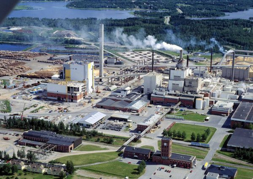 Obowiązujący kompromis zakłada redukcję emisji gazów cieplarnianych w Unii na poziomie 20% w stosunku do poziomów z 1990