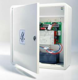 System jest wyposażony także w trzydniowe zasilanie bateryjne