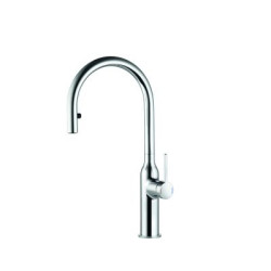 Ponadczasowy styl baterii KWC SIN Pull-Out z pewnością przypadnie do gustu miłośnikom klasycznej elegancji