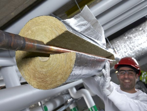 Systemy grzewcze, wentylacyjne i klimatyzacyjne pełnią ważną rolę w kontekście efektywności budynków