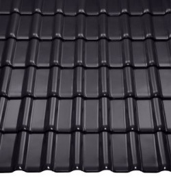 Zarówno dachówki ceramiczne, jak i betonowe są bardzo trwałe