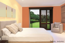 Jarzębinowy odcień w mieszkaniu będzie czarować domowników swym urokiem