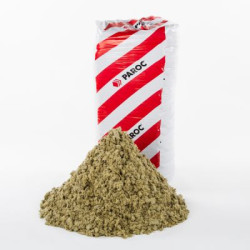 Strop betonowy ociepla się zazwyczaj po zbudowaniu i wykończeniu dachu