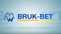 Układanie kostek brukowych i płyt tarasowych