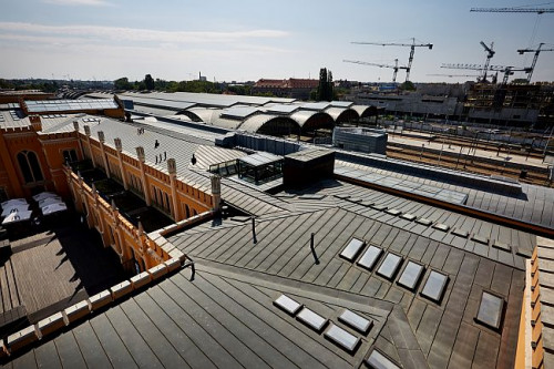 Dworzec Główny we Wrocławiu powstał w latach 50. dokładnie 1855-57 XIX wieku