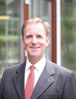 Mimo generalnie silnych przeciwności rynkowych i kursowych na rynkach, Grupa Roto również w 2016 r. &quot;utrzymuje stabilny kurs&quot;, twierdzi Michael Stangier