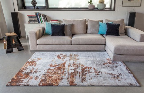 Taki wyraziste dywany to sposób na to, aby szybko i efektownie odmienić wygląd salonu