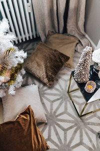 Geometryczny wzór ULTIMA ROSACE przypomina płatki śniegu