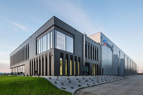 Powstanie nowej siedziby pociągnęło za sobą centralizację firmy