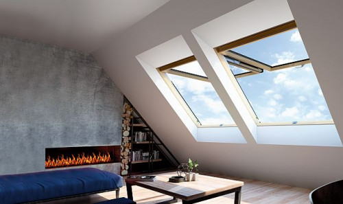 Okno dachowe uchylno-obrotowe FPP-V preSelect2, otwiera się szerzej niż w klasycznych rozwiązaniach