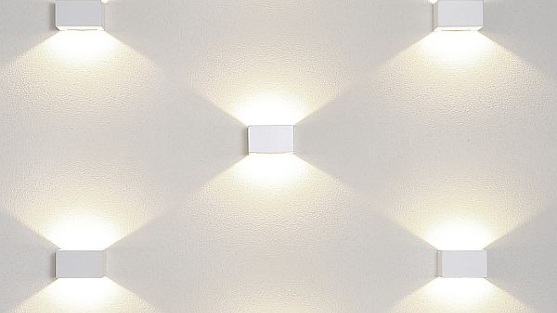 Nowodvorski: Kinkiet LIA LED minimalistyczne piękno kompozycji
