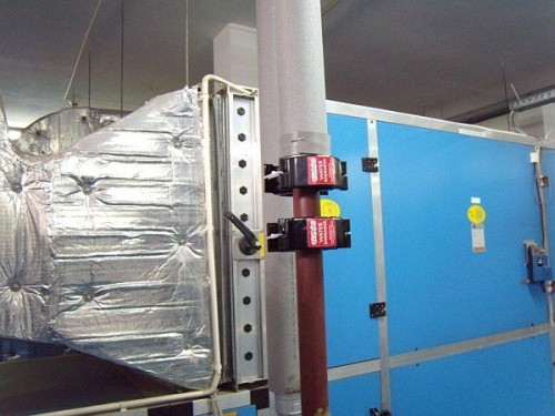 Szybkość czyszczenia instalacji zależy od parametrów wody, jej zużycia oraz długości jaką pokona woda uzdatniona magnetycznie