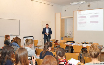 Warsztaty z ekspertami Tikkurila na warszawskiej ASP