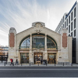 vW  kategorii Budynek w zabudowie miejskiej nagrodzono Kompleks Hali Koszyki