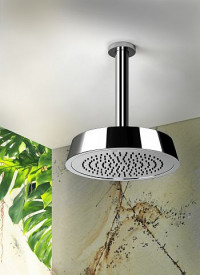 Deszczownice – bo o nich mowa – zwiększają komfort kąpieli, a przy tym stanowią efektowną dekorację łazienki