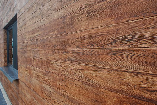 Drewno jest jednym z najstarszych i najbardziej znanych materiałów wykończeniowych