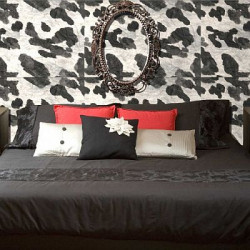 Panele ważą od 5 do 7 kilogramów, co ułatwia ich transport i instalację