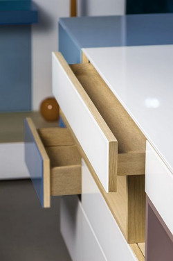 Kolekcja została zaprojektowana w taki sposób, by zapewnić maksymalną komplementarność dekorów i rozwiązań