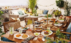 Spotkania przy grillu zamieniają się w prawdziwe ogrodowe przyjęcia