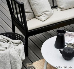 Zadba zarówno o stan drewna, jak i jego wygląd