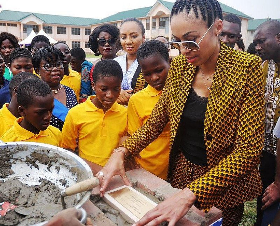 Ambasadorka Termo Organiki pomaga dzieciom ulicy. Omenaa Mensah rozpoczęła budowę szkoły w Ghanie!