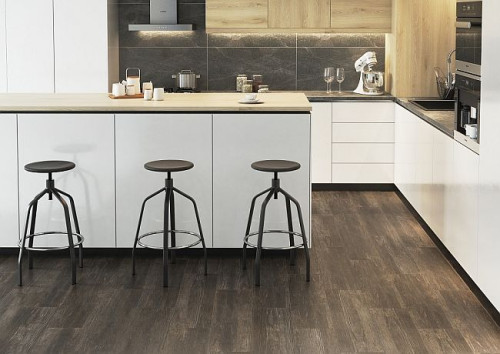 Ogromna liczba wzorów i odcieni płytek, inspirowanych drewnem sprawia, że rodzaj podłogi można dobrać do indywidualnego stylu i charakteru niemal każdego wnętrza