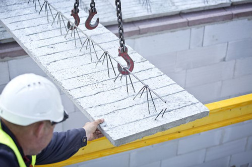 Głośne dźwięki zaburzają koncentrację, utrudniają wypoczynek czy też zakłócają sen
